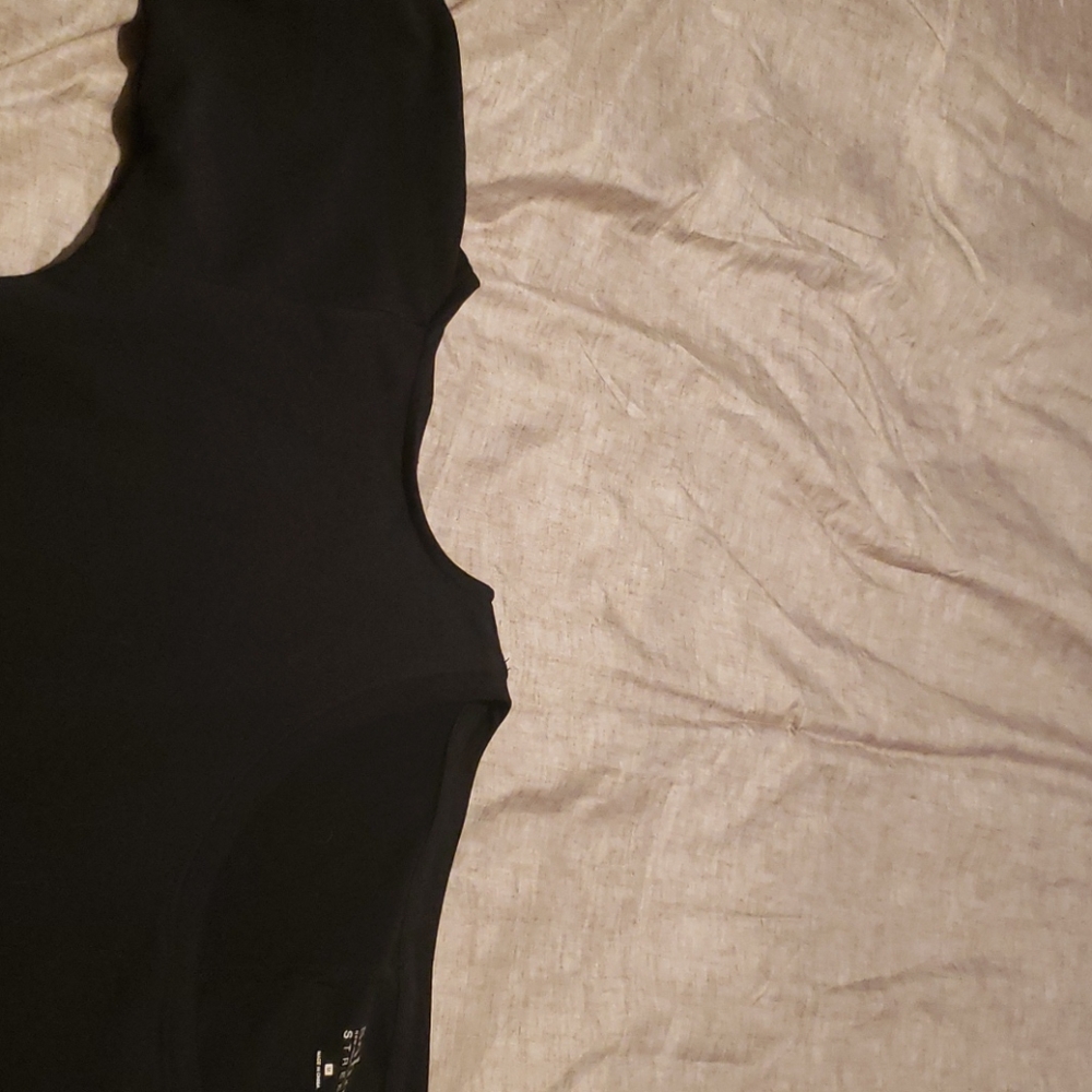 NWOT. NY & Co peekaboo shoulder dress (0056) - Picture 2 of 3
